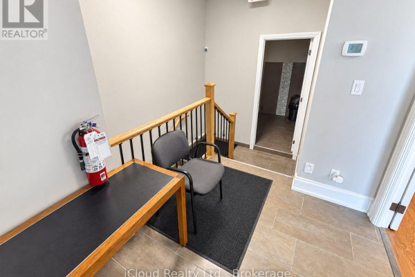 6b- Second Floor - 7500 Highway No. 27, Vaughan, ON L4H0J2 Photo 5
