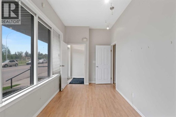 7, 1922 9 Avenue Se, Calgary, AB T2G0V2 Photo 3
