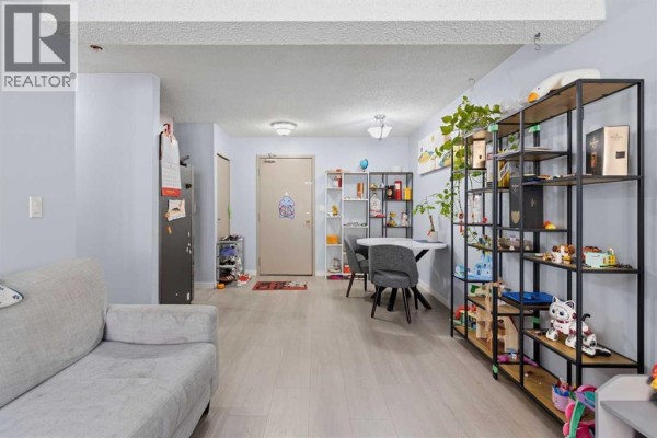 Bedroom - 7, 3911 1 Street Ne, Calgary, AB T2K0X2 Photo 5