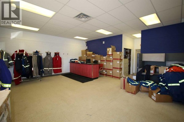 7, 7621 Edgar Industrial Drive, Red Deer, AB, photo 2