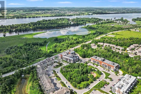 7 - 10 Prestige Circle, Ottawa, ON, photo 3