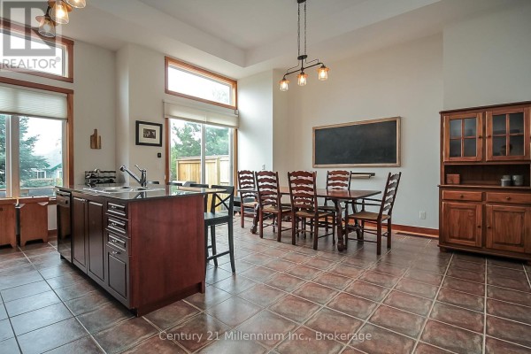7 - 104 Farm Gate Road, Blue Mountains, ON, photo 3
