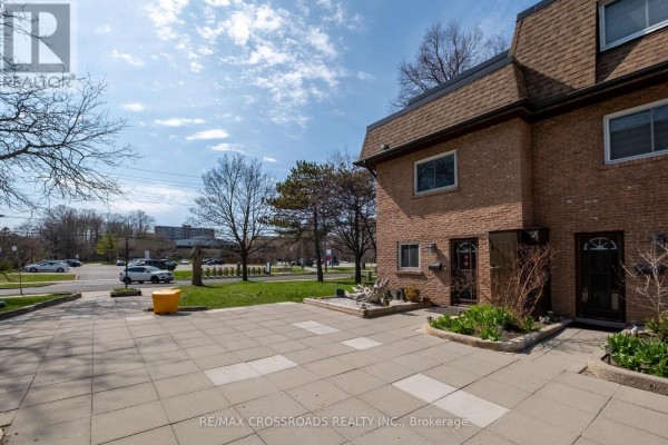 7 - 20 Hainford Street, Toronto, ON, photo 2