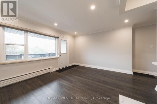 7 - 237 Melrose Street, Toronto, ON M8Y1B8 Photo 5