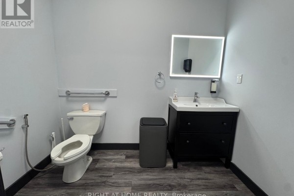 7 - 2650 Meadowvale Boulevard, Mississauga, ON L5N6M5 Photo 2