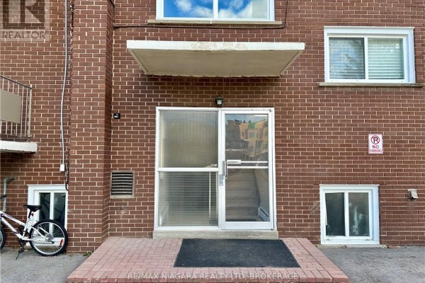 Primary Bedroom - 7 - 286 Vine Street, St  Catharines, ON L2M4T3 Photo 4