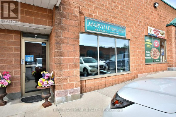 7 - 360 Revus Avenue, Mississauga, ON L5G4S4 Photo 3