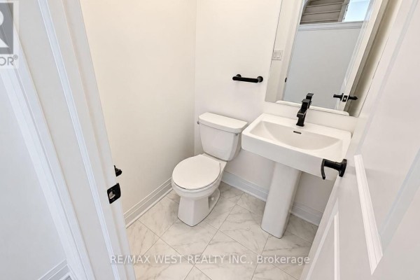 7 - 521 Big Bay Point Road, Barrie, ON L4N3Z6 Photo 5