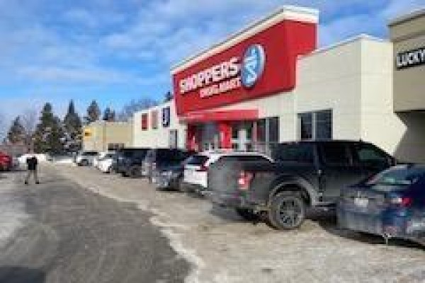 7 - 649 Yonge Street, Barrie, ON, photo 3