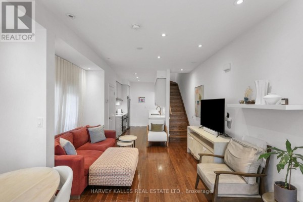 Office - 7 - 70 Hargrave Lane, Toronto, ON M4N0A4 Photo 5