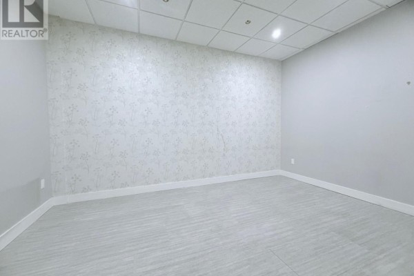 7 - 7181 Yonge Street, Markham, ON L3T0C7 Photo 5