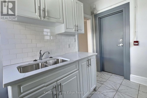 7 - 8 Tisdale Street S, Hamilton, ON L8N2V9 Photo 4