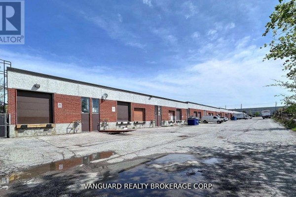 7 - 90 Signet Drive, Toronto, ON M9L1T5 Photo 3