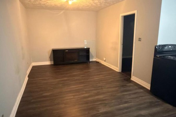7 - 92 Wolfe Street, Oshawa, ON, photo 3