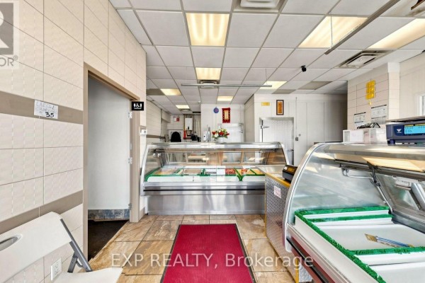 7 & 8 - 12960 Yonge Street, Richmond Hill, ON L4E3K2 Photo 4
