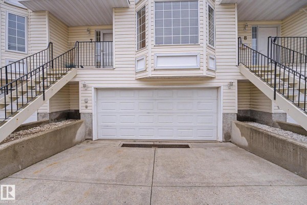 #7 10 Devon Cl, St  Albert, AB, photo 2