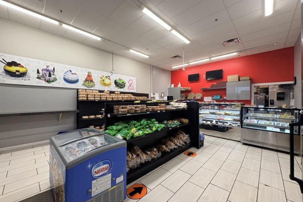 7 1115 Gateway Road, Winnipeg, MB R2G0A5 Photo 2