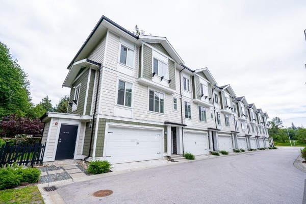 7 14499 64 Avenue Avenue, Surrey, BC V3S1X5 Photo 2