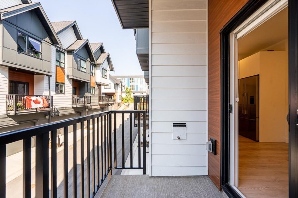7 1959 165a Street, Surrey, BC V3Z1K3 Photo 5