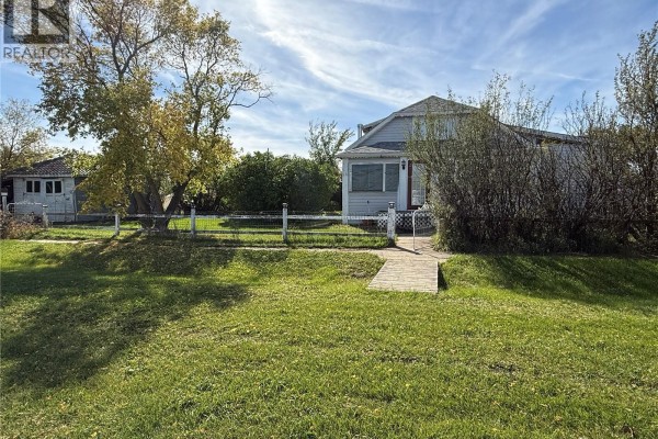 Family room - 7 1st Avenue, Elmsthorpe Rm No  100, SK S0H4A0 Photo 3