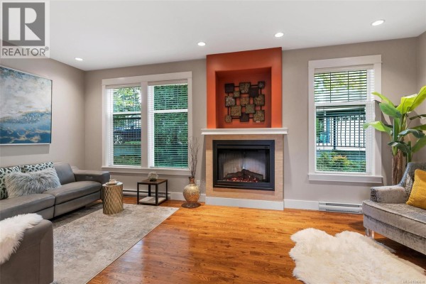 Recreation room - 7 4583 Wilkinson Rd, Saanich, BC V8Z5C3 Photo 5