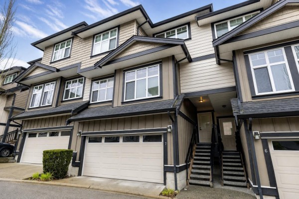7 6350 142 Street, Surrey, BC V3X1B8 Photo 4