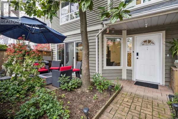 7 848 W 16th Street, North Vancouver, BC V7P1R3 Photo 4