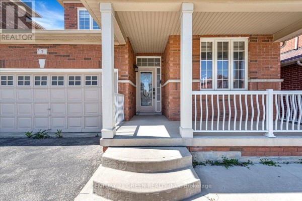 Kitchen - 7 Accent Circle, Brampton, ON L7A0L2 Photo 4