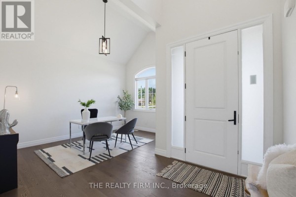 7 Aspen Circle, Thames Centre, ON, photo 3
