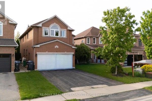 7 Banington Crescent, Brampton, ON, photo 2