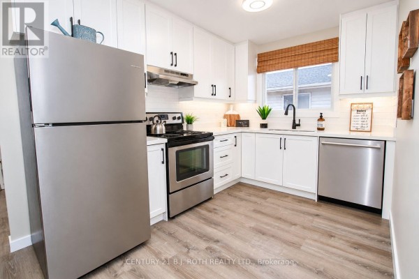 7 Bourgeois Beach Road, Tay, ON L0K2A0 Photo 4
