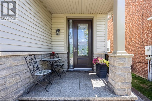 7 Bramoak Crescent, Brampton, ON, photo 2