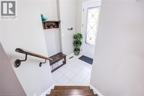 7 Bramoak Crescent, Brampton, ON, photo 3
