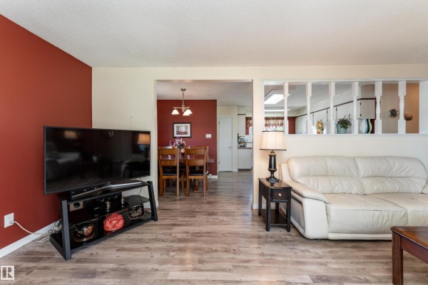 Bedroom 2 - 7 Camelot Cr, Leduc, AB T9E4L4 Photo 5
