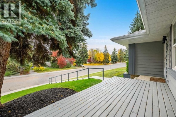 4pc Bathroom - 7 Canna Bay Sw, Calgary, AB T2W1P2 Photo 2