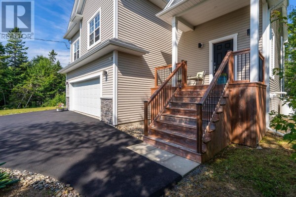 7 Clearwood Court, Head Of St  Margarets Bay, NS, photo 2