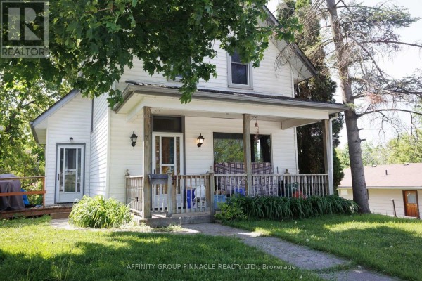 Living room - 7 Colborne Street E, Kawartha Lakes, ON K9V1J9 Photo 3