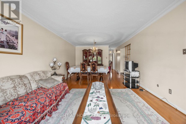 Bedroom - 7 Daystrom Drive, Toronto, ON M9M2A8 Photo 4