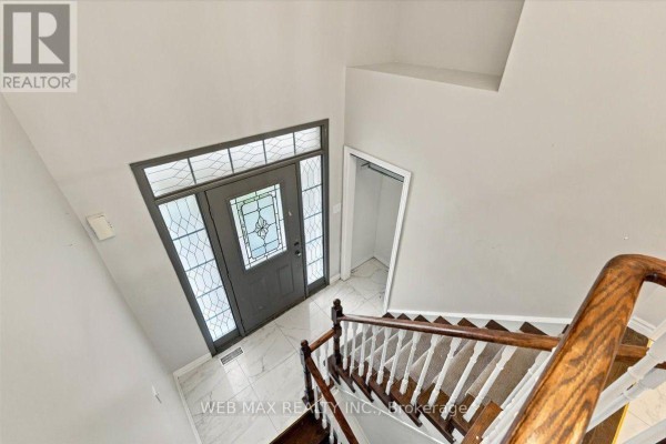 7 Dudley Court, Clarington, ON, photo 3