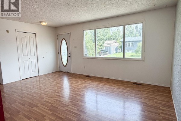 Dining room - 7 Dunfield Crescent, Meadow Lake, SK S9X1E6 Photo 3