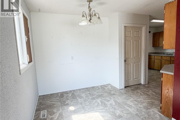 Bedroom - 7 Dunfield Crescent, Meadow Lake, SK S9X1E6 Photo 4