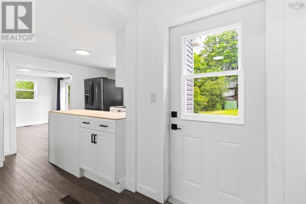 7 Eisenhauer Lane, Bridgewater, NS, photo 2