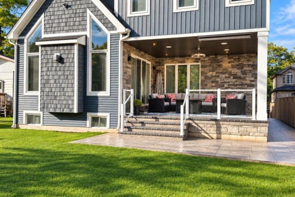 7 Elm Drive, Wasaga Beach, ON L9Z2L3 Photo 2