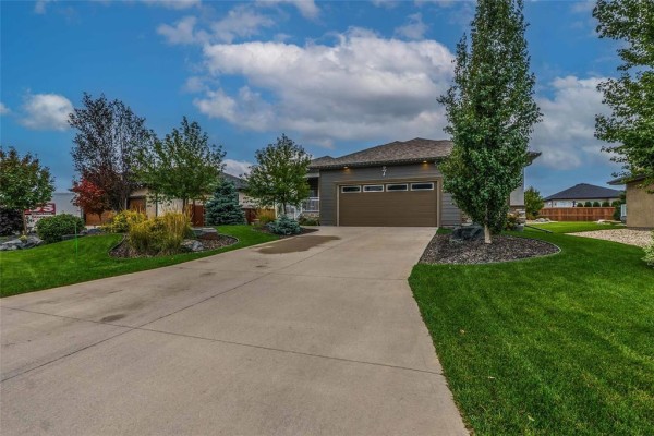 Den - 7 Erb Farm Road, Macdonald, MB R4G0E1 Photo 4