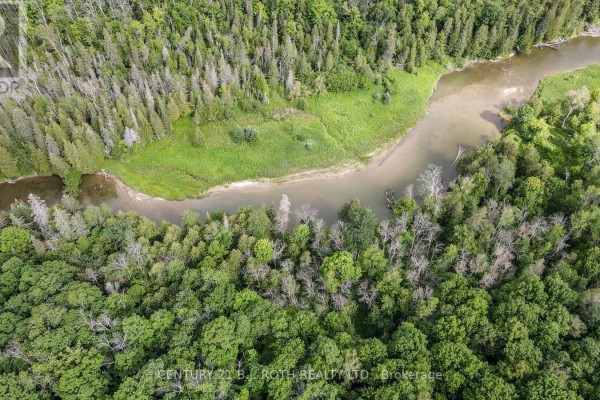 7 Fern Lane, Essa, ON, photo 3