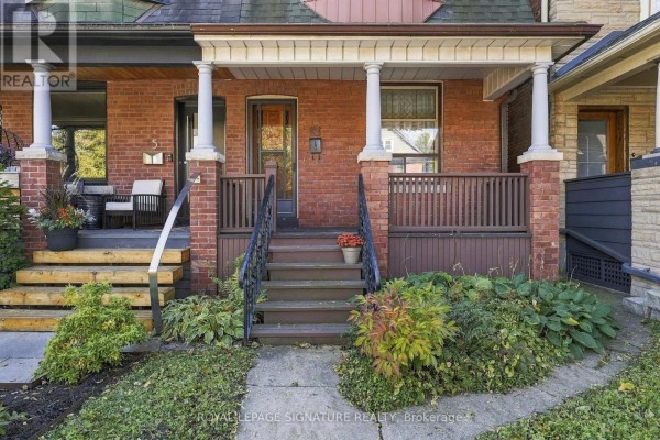 Dining room - 7 Geoffrey Street, Toronto, ON M6R1P2 Photo 2