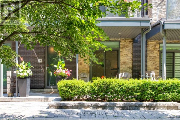 7 Godfrey's Lane, Mississauga, ON, photo 3