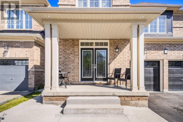 7 Iguana Trail, Brampton, ON, photo 3