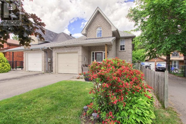 Foyer - 7 John Harvey Street, Uxbridge, ON L9P1C3 Photo 2