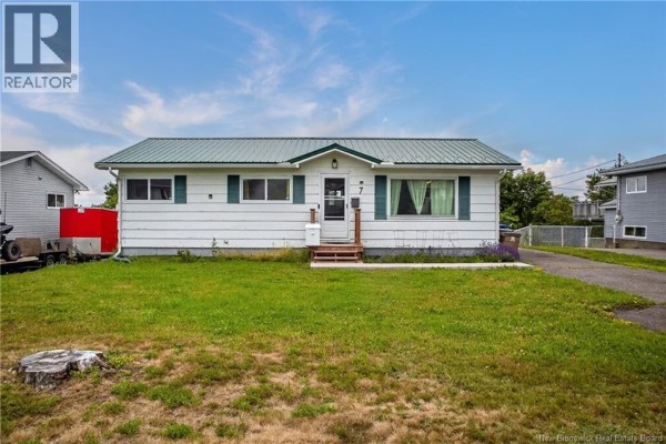 Recreation room - 7 Kelton Street, Saint John, NB E2J3A8 Photo 3